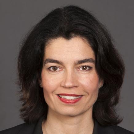 Portraitfoto Bettina Kühne